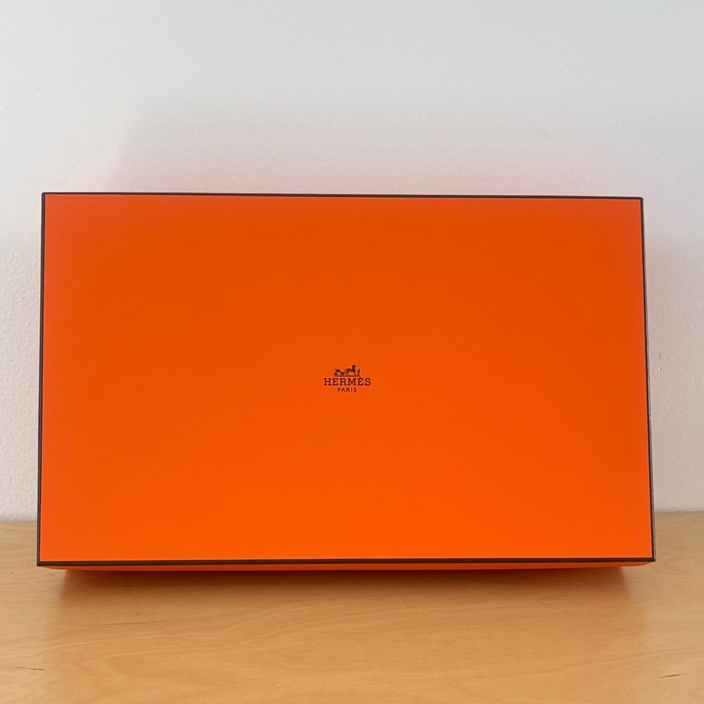 Hermès Iconic Orange Gift Box